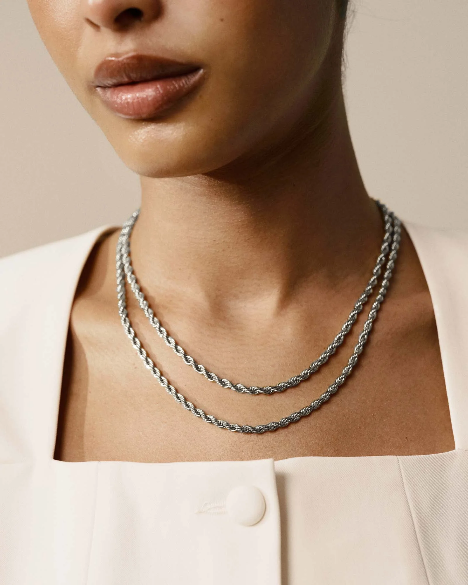 Bold Rope Chain Necklace - Image 6