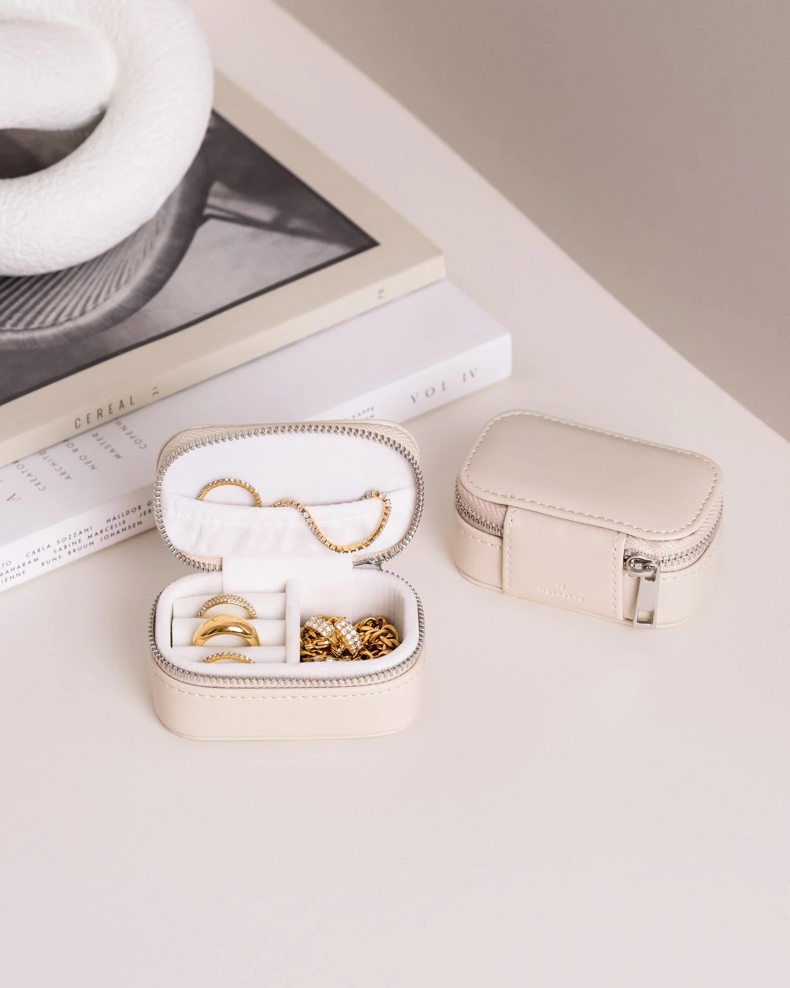Jewelry Case Box Mini Beige - Image 9