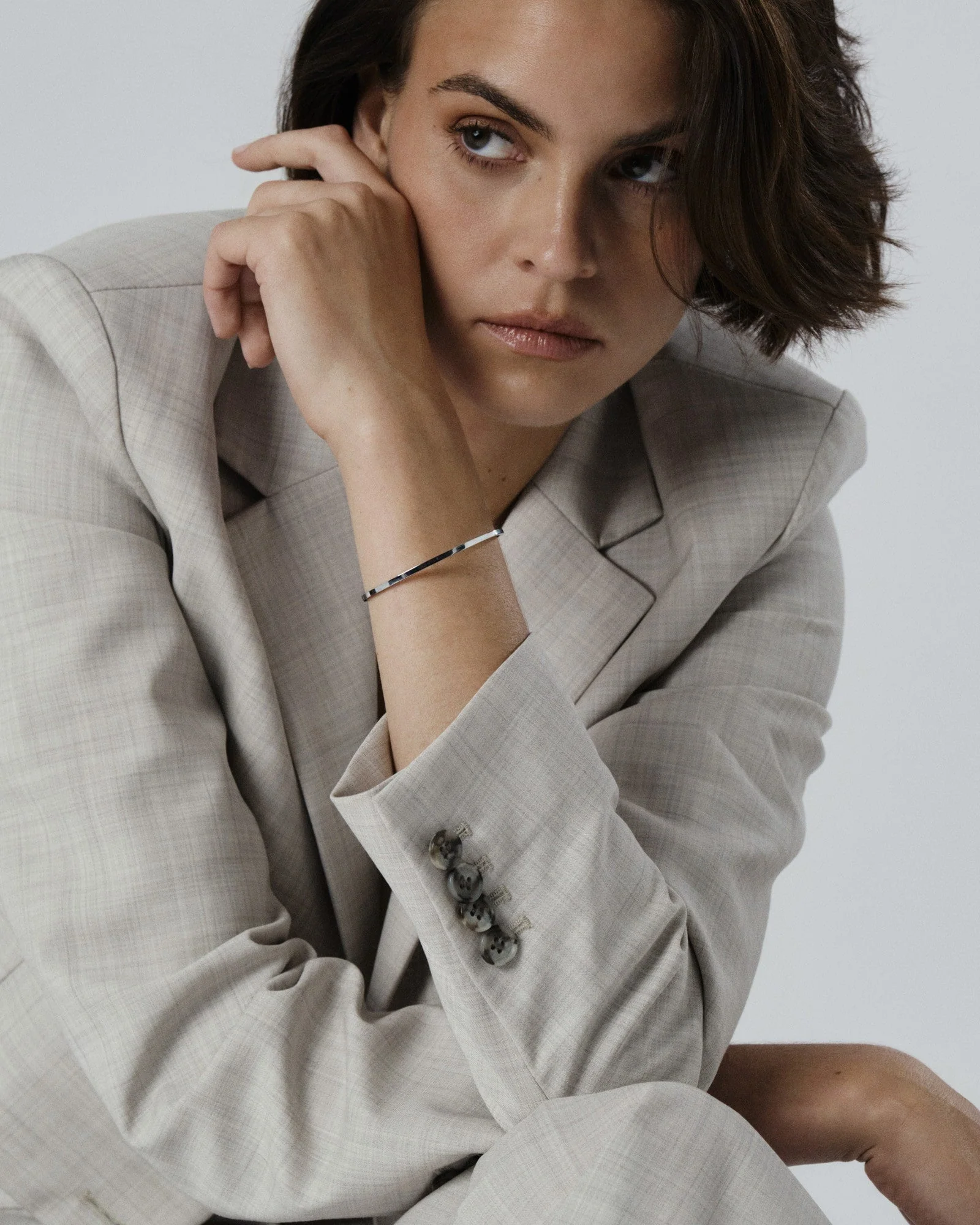Sleek Bangle Small - Image 2